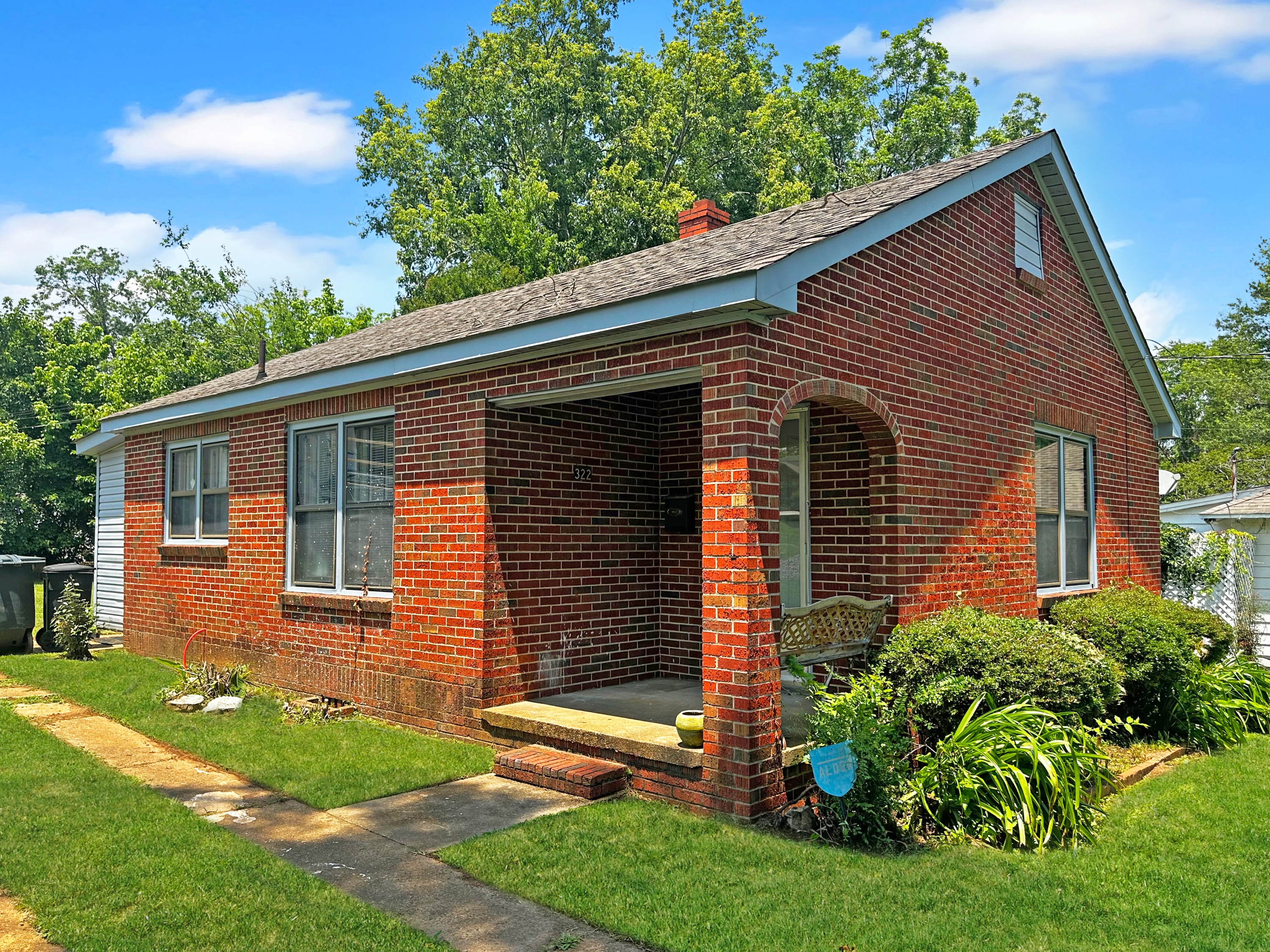 322 West Irvine Avenue Florence, AL, USA